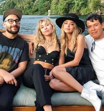 The Hills Star Claims Miley Cyrus And Kaitlynn Carter Had A Thing Last Year Nz Herald