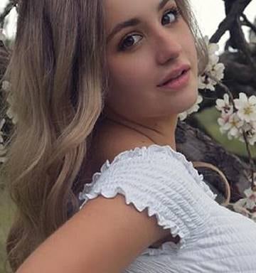 Blondie Australia Who Admitted To Sending 13yo Boy Nude Photos Is 5000 A Night Escort Nz Herald
