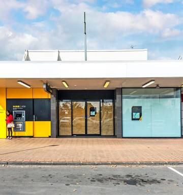 Income Earning Atm With Former Pakuranga Bank Nz Herald