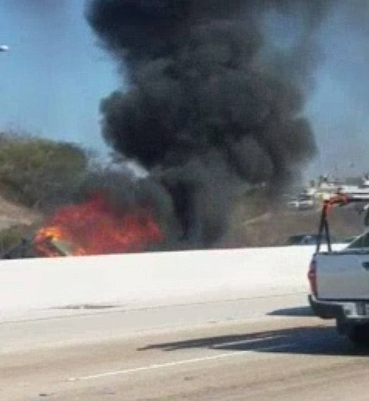 Youtube Gamer Og Mcskillet Crashes Mclaren Into Mother And Daughter Nz Herald