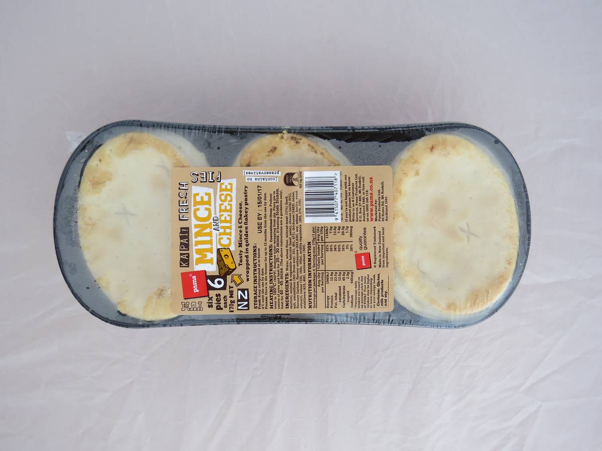 Wendyl Nissen What S Really In Your Meat Pie Nz Herald
