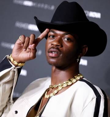 Old Town Road Rapper Lil Nas X Comes Out On Twitter Nz Herald
