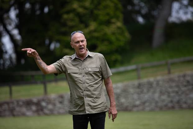 Independent Māori Statutory Board deputy chair Tau Henare speaking at the Ōwairaka hui, where he called out non-Māori claiming mana whenua over the maunga. Photo / File