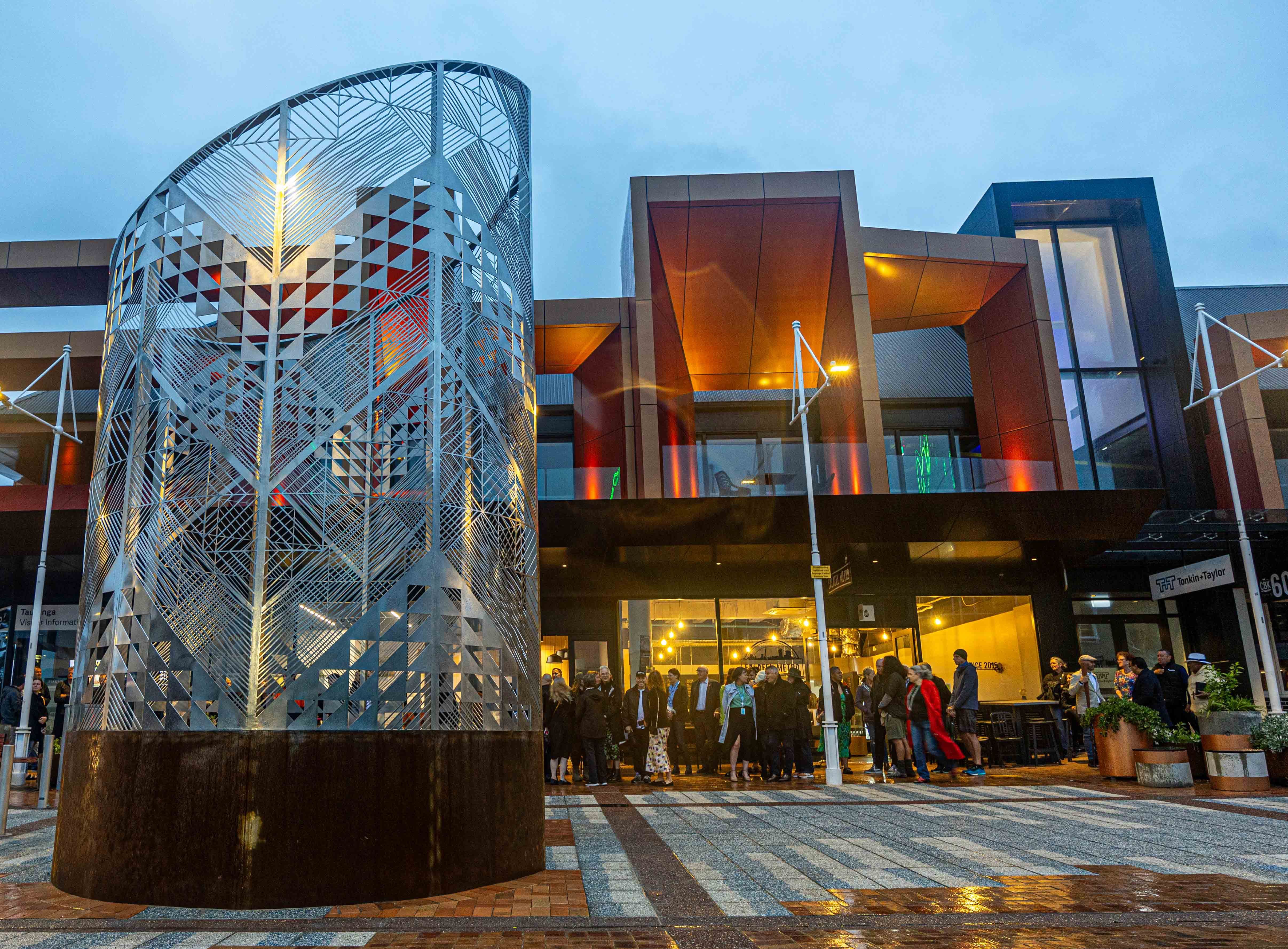 About 100 people gathered in Red Square for the sculpture's unveiling. Photo / Jamie Troughton Dscribe Media&nbsp;