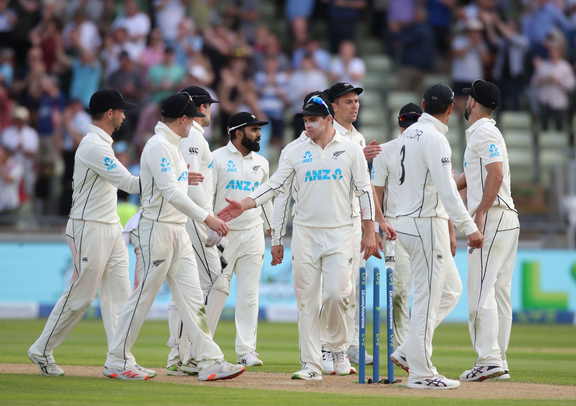 cricket scoring radio commercial insurance cricket scoring radio commercial insurance