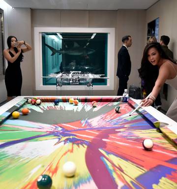 World S Most Expensive Hotel Room Damien Hirst S Palm