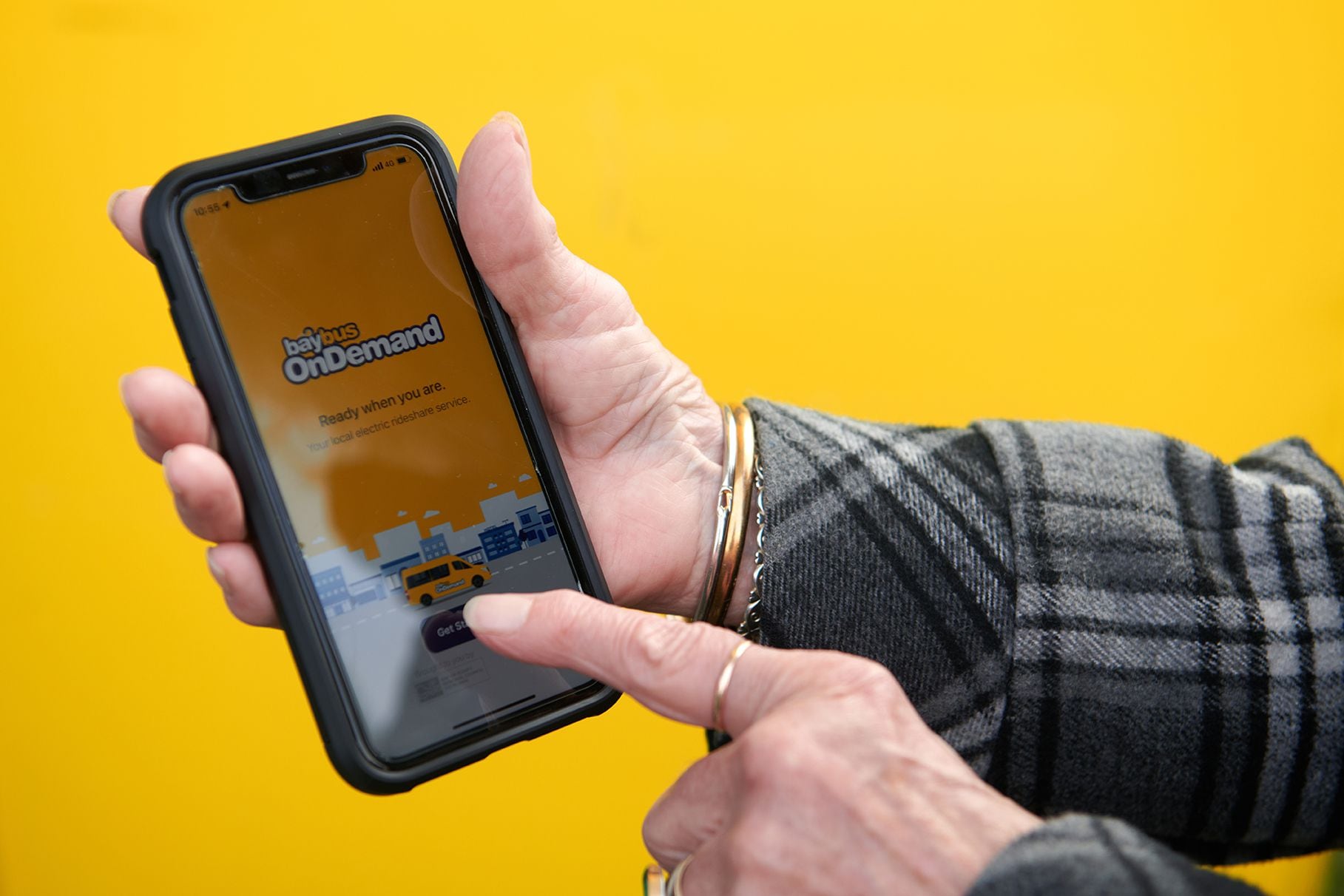 Bookings for the on-demand service can be made through an app or over the phone. Photo / Bay of Plenty Regional Council 