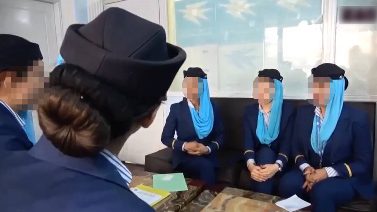 Photo of Ariana Afghan Airlines envisage des liaisons internationales, les employées restent au sol