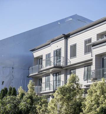 Mt Wellington Unit Owners Face 32 8m Repair Leaks Fire Roof Structural Even P Nz Herald