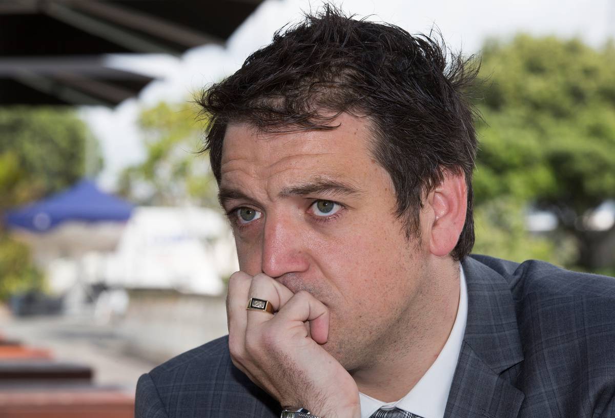 Ex agent. Ex agent. Ex agent. Ex agent. Десятка с двумя лицами бэнкси.