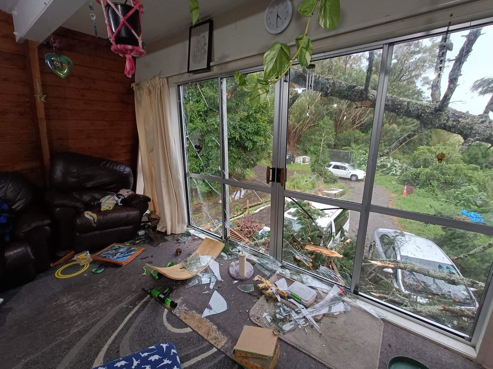 Cyclone Gabrielle: How bad is the damage? Insurer says it is getting one  claim every minute - NZ Herald