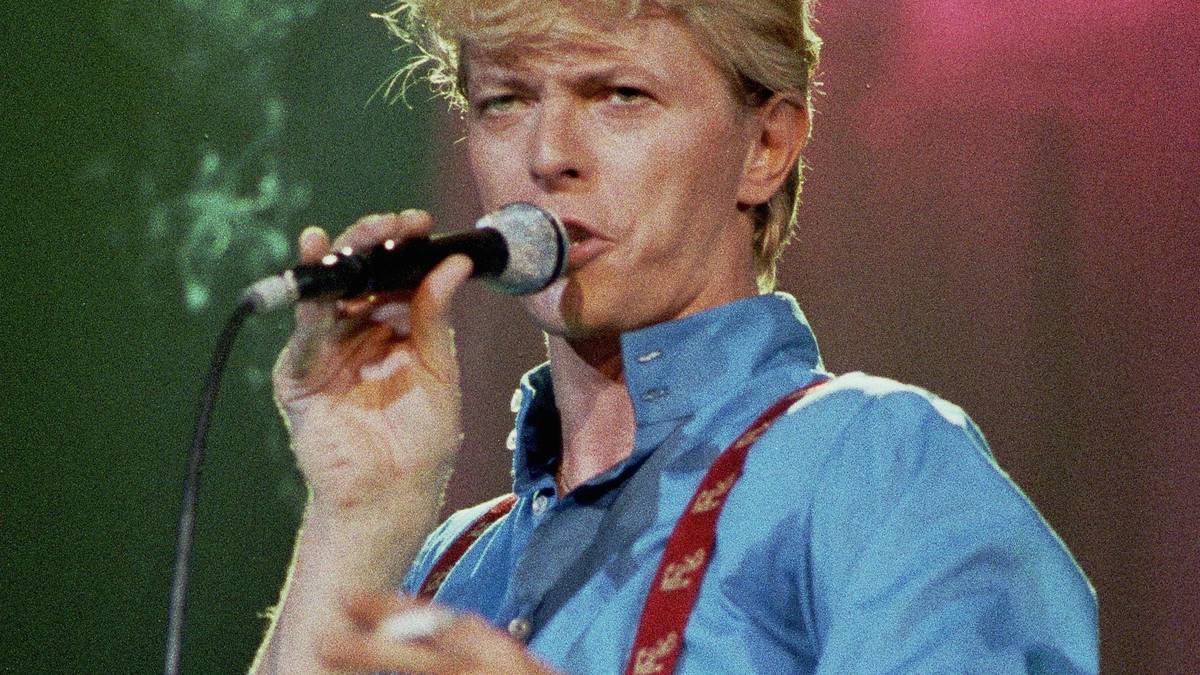 David Bowie estate menjual hak penerbitan musik seharga US0 juta