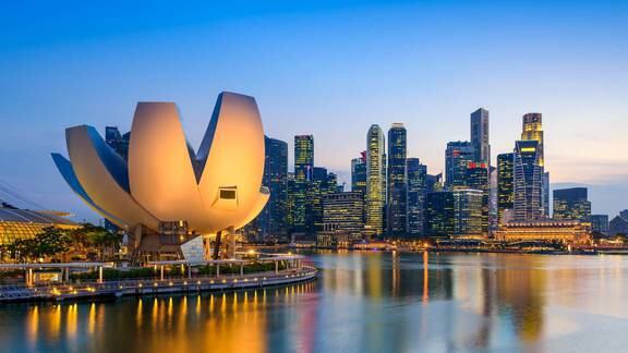 Singapore has now adopted a 72-hour isolation period in some situations, as it adapts to the Omicron strain. Photo / 123RF