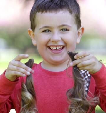 Young Boy S First Haircut For Good Cause Nz Herald