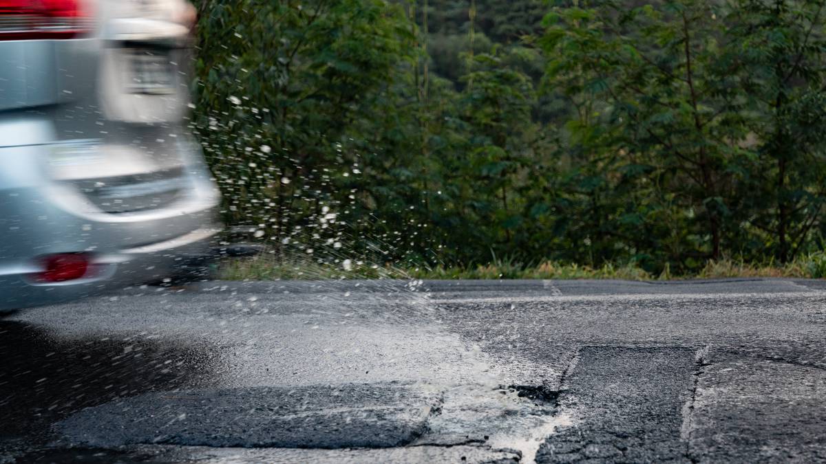 New Zealand state highway pothole plague revealed: The regions with most potholes since 2018