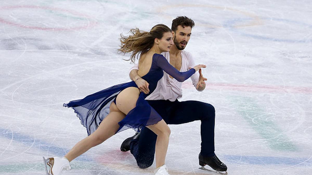 Female Olympic Wardrobe Malfunctions