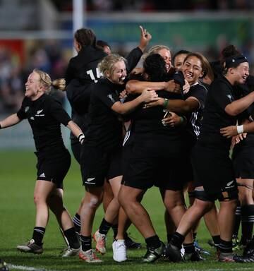 Ruby Tui Do Not Let This Black Ferns Frenzy Be A Short Term Love Affair Nz Herald