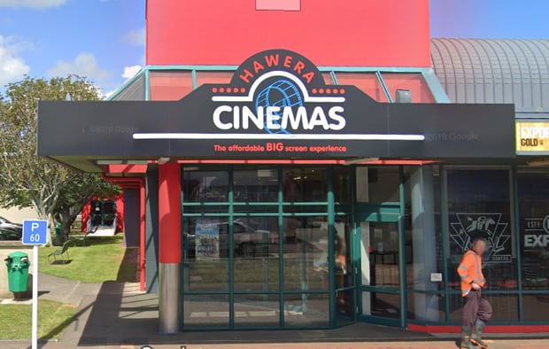 Hawera Cinemas needs help from the Government to survive as it won't be able to reopen until the movie industry gets moving again, its manager says.