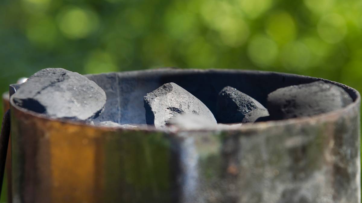 Climate change: NZ imported more than a million tonnes of 'dirty' coal last year