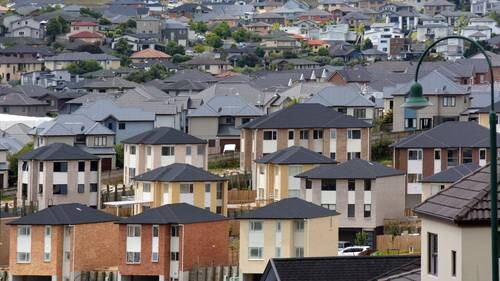 Mortgage Wars Hsbc Launches Record Low 3 69 Per Cent Two Year Home Loan Rate Nz Herald