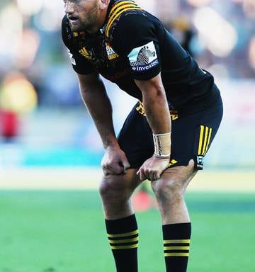 Rugby Cruden Not Much Of A Force Off Kicking Tee Nz Herald
