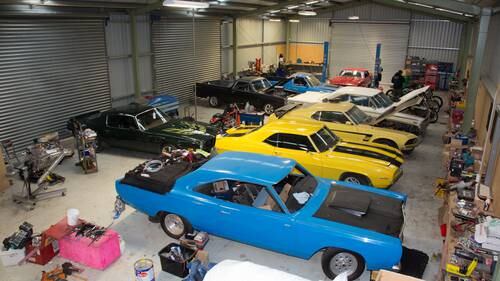 Muscle Cars Cash Seized In Police Raid Nz Herald