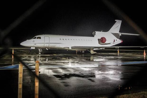 Customs says those on board private flights to New Zealand from the Chinese mainland are subject to the same travel restrictions as passengers on commercial flights. Photo / NZ Herald