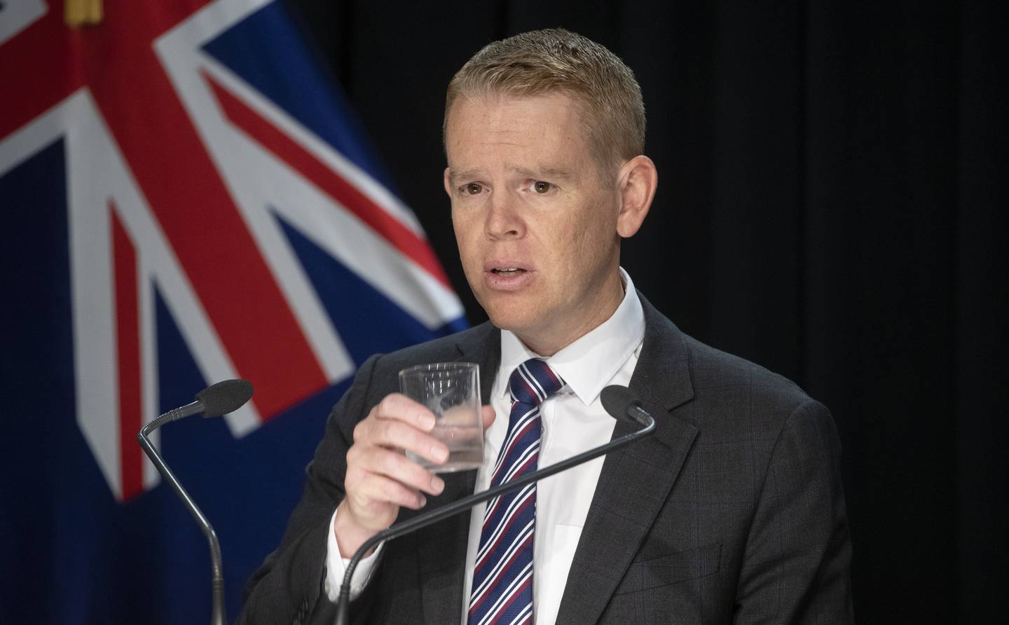 总理克里斯·希普金斯认为与澳大利亚的新通道安排不会导致新西兰人穿越塔斯曼海峡追逐更高的薪水。 照片/马克·米切尔