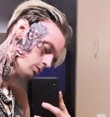 Aaron Carter Screams At Judge In Court Meltdown After Told To Hand