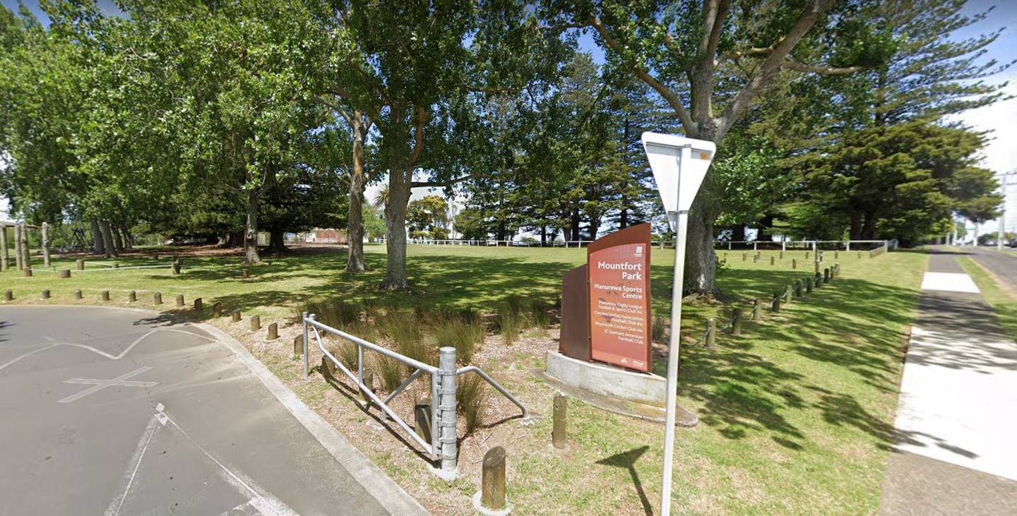 Mountfort Park on Weymouth Rd, Manurewa, has been linked to a person with Covid who was there on Monday evening. Image / Google 
