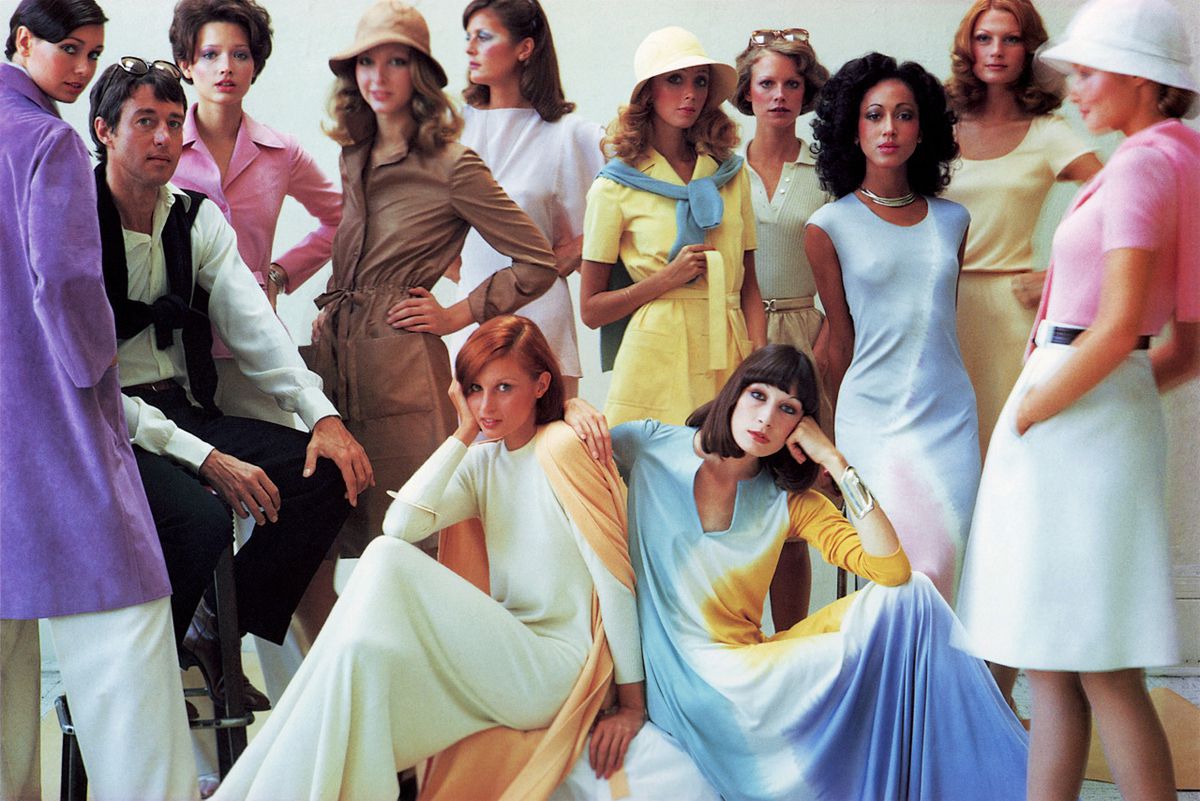 Halston style hotsell dress