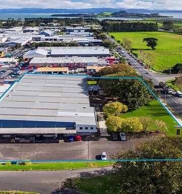 Airport Warehouse Ready To Occupy Nz Herald