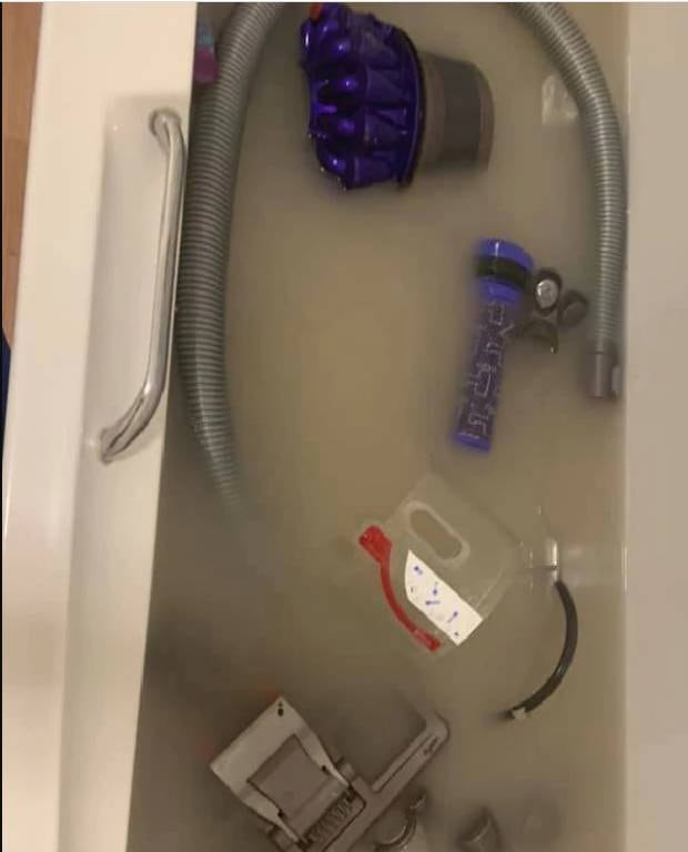 Dyson Issues Warning After Vaccuum Cleaning Hack Goes Viral Nz Herald