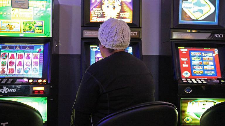 Las vegas, free poker machine games nevada Sports betting