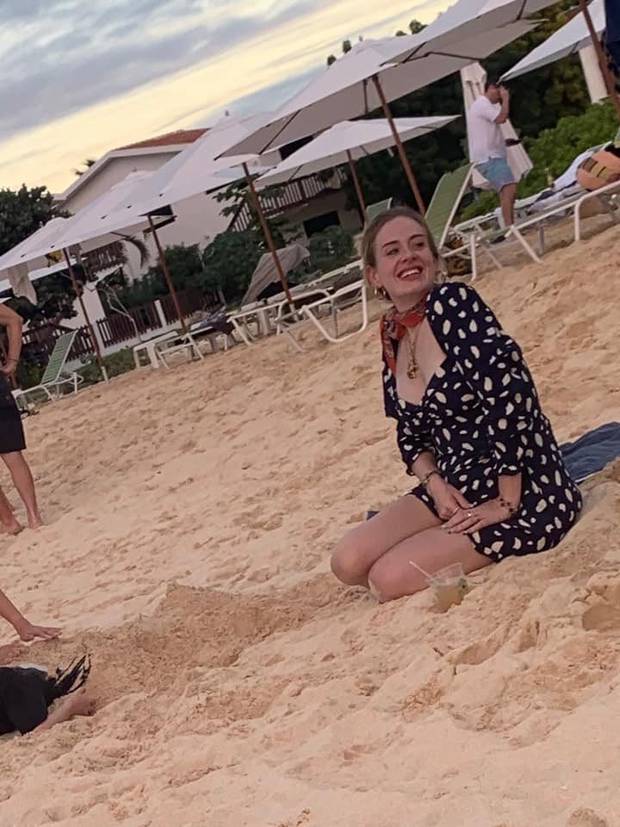 Adele Shows Off Stunning Weight Loss During Caribbean Holiday With Harry Styles Nz Herald
