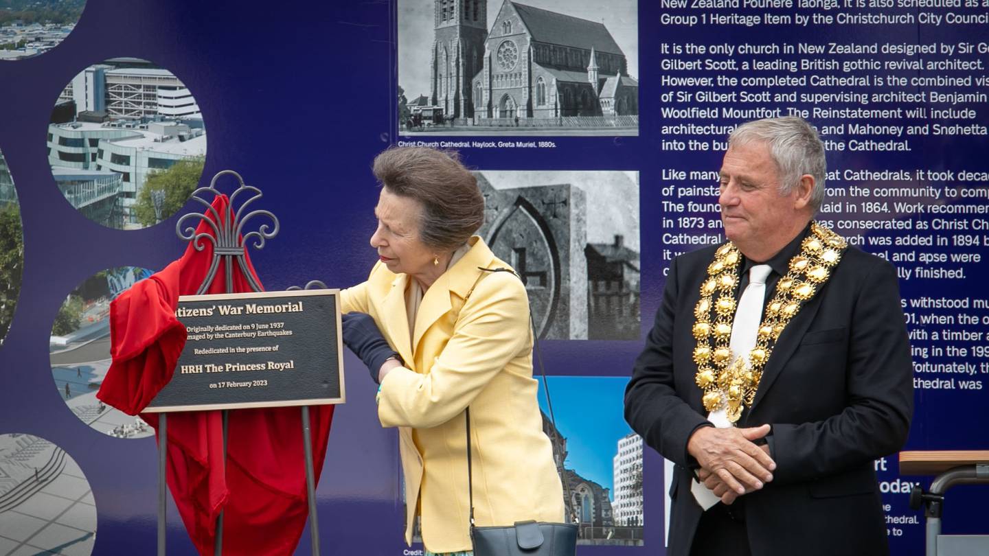 Princess Anne unveils a plaque at the Citizens' War Memorial in Christchurch. Photo / Christchurch City Council