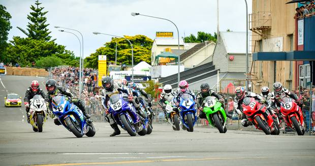  Action at Whanganui's Cemetery Circuit on Boxing Day last year.