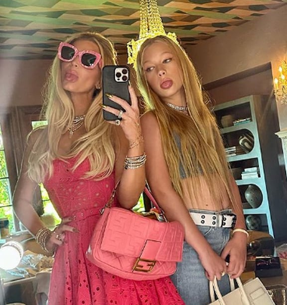 Jessica Simpson faces backlash over 11-year-old daughter Maxwell's crop top  outfit - NZ Herald
