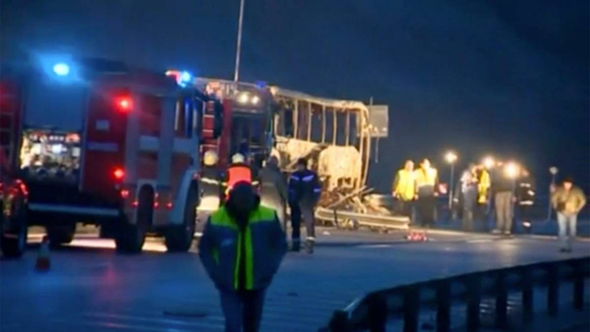 ‘Tragedi besar’: Kecelakaan bus di Bulgaria menewaskan sedikitnya 45 orang