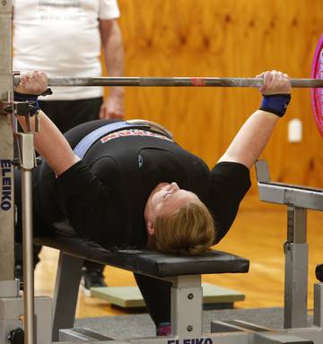 Bench Press Katrina Barrett Among Northlanders To Lift Strong At