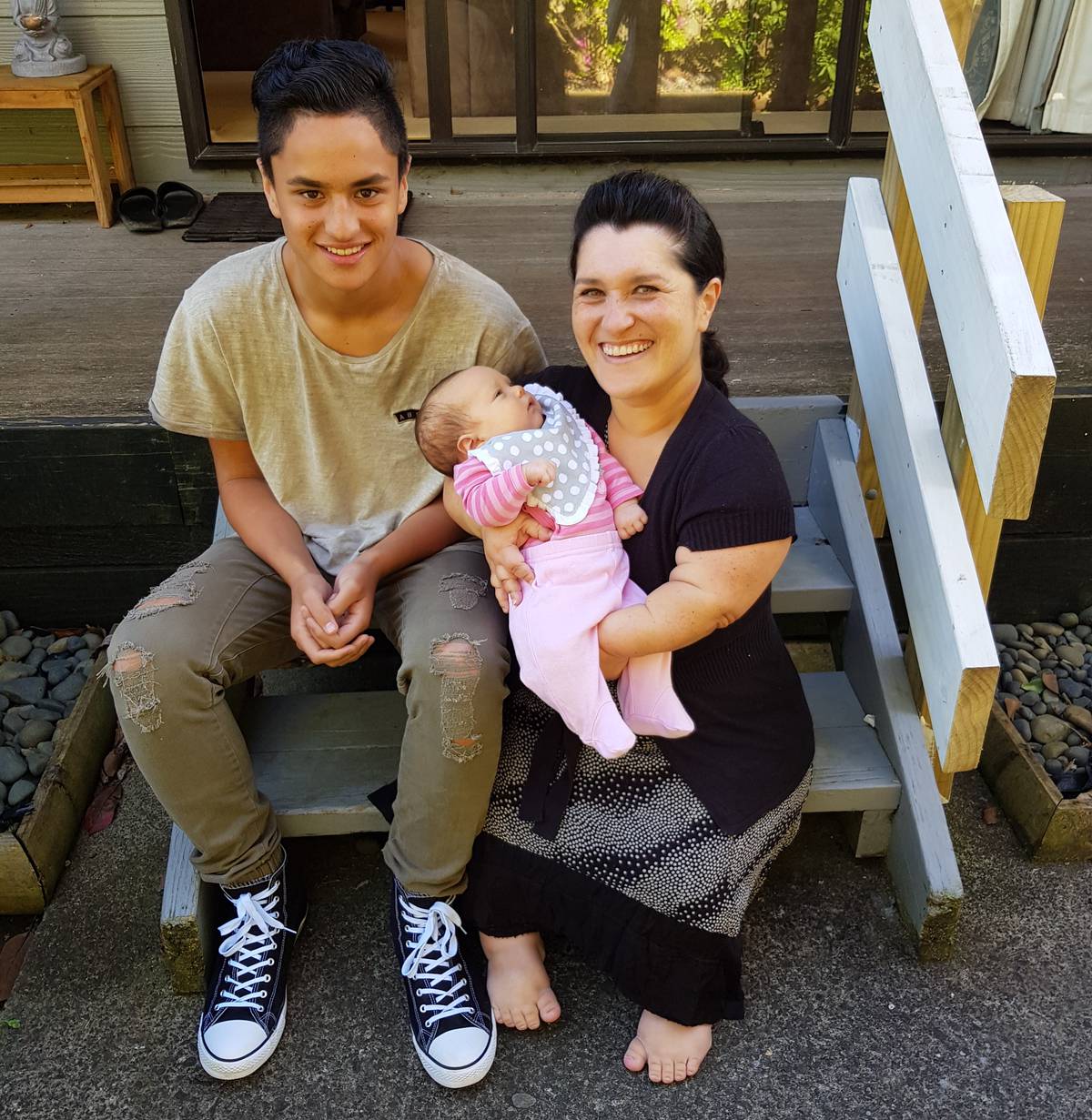 Wallpaper Dwarfism Awareness Baby Girl May Have To Expect Cruelty In Life HD