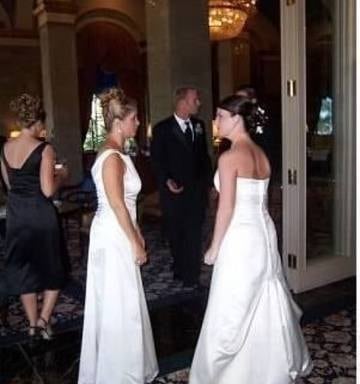 Bride Stunned Mother In Law Turns Up To Wedding In White Dress