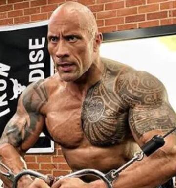 Giannis Antetokounmpo Threatens The Rock Before Backing Down Nz