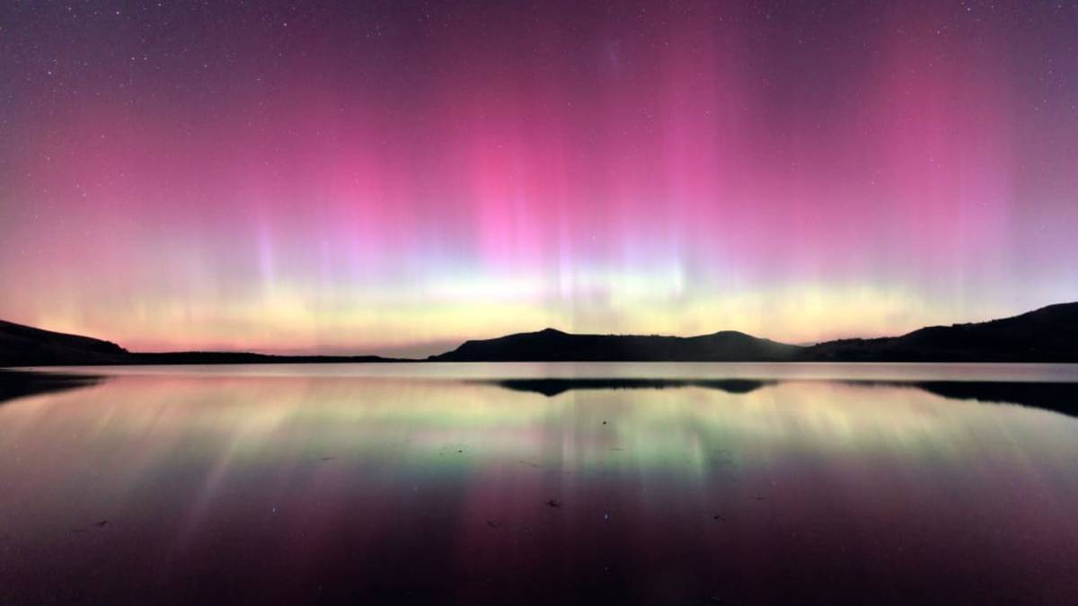 Aurora avcıları, bu gece Güney Işıklarını tekrar gördükten sonra vızıldıyor