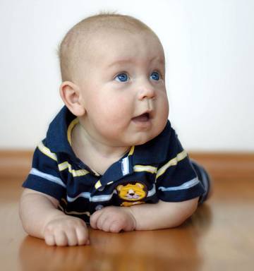 Winter Babies Crawl Earlier Than Summer Babies Nz Herald