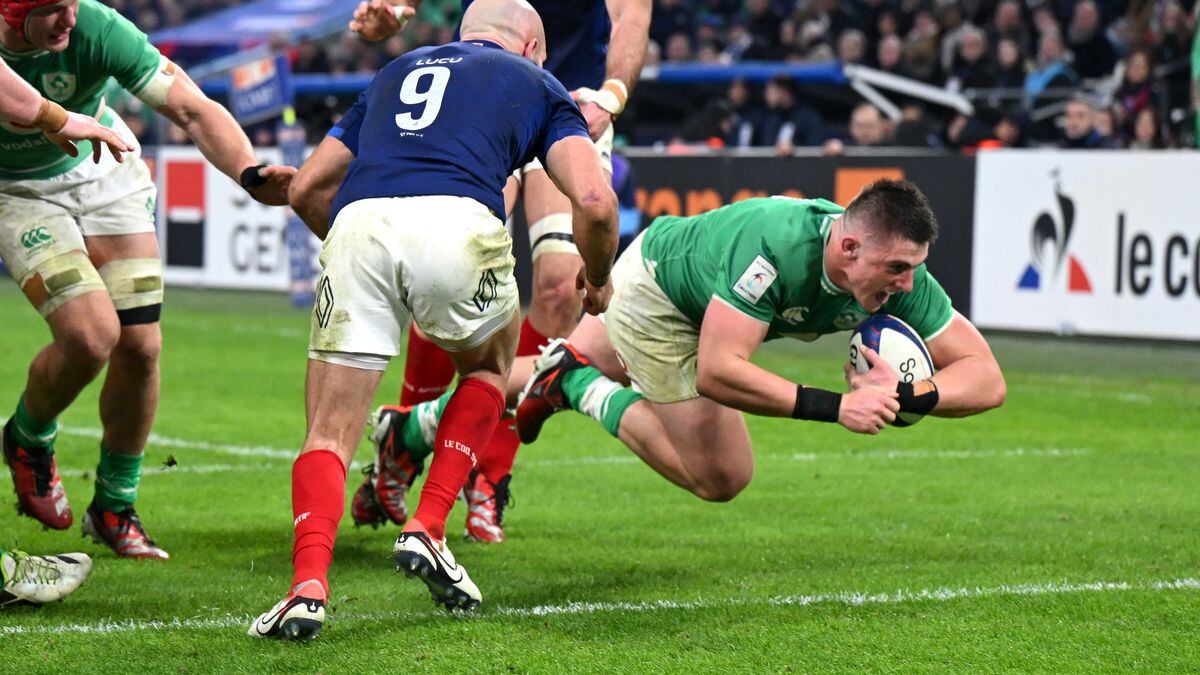 Ruthless Ireland begins Six Nations title defence 