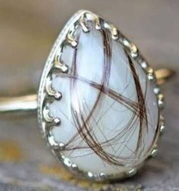 Kiwi Woman Slams Ring Made From A Mother S Breast Milk And Baby