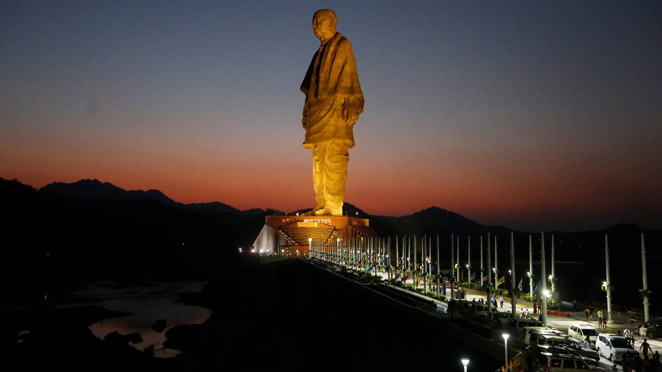 The tallest statue in the world India unveils gigantic 181m monument