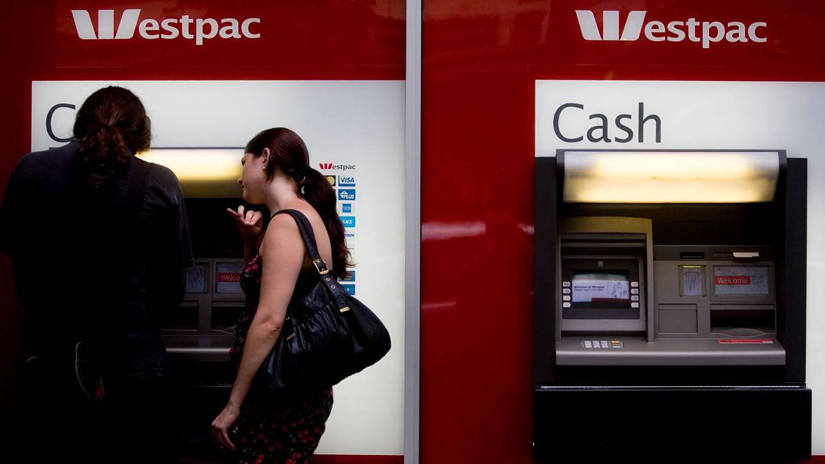 Westpac musi rozliczać kredyty w rachunku bieżącym dla klientów dotkniętych usterką bankową – ekspert od budżetu