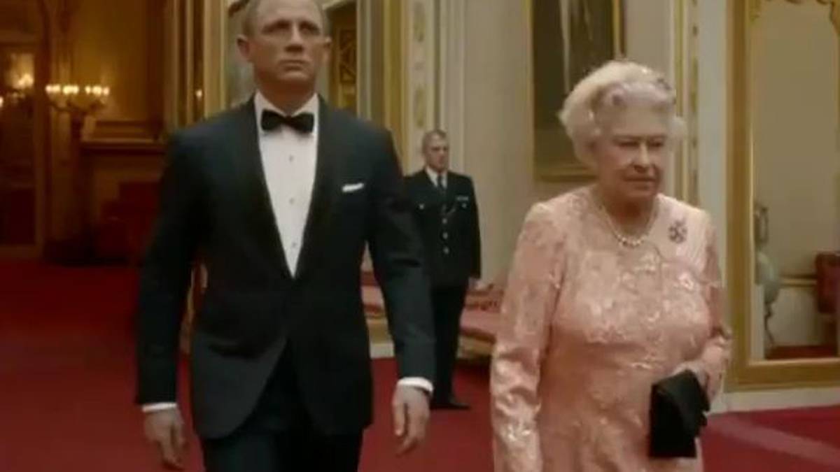 „Spodziewaliśmy się ciebie”: aktor Jamesa Bonda Daniel Craig otrzymuje ten sam królewski zaszczyt co 007